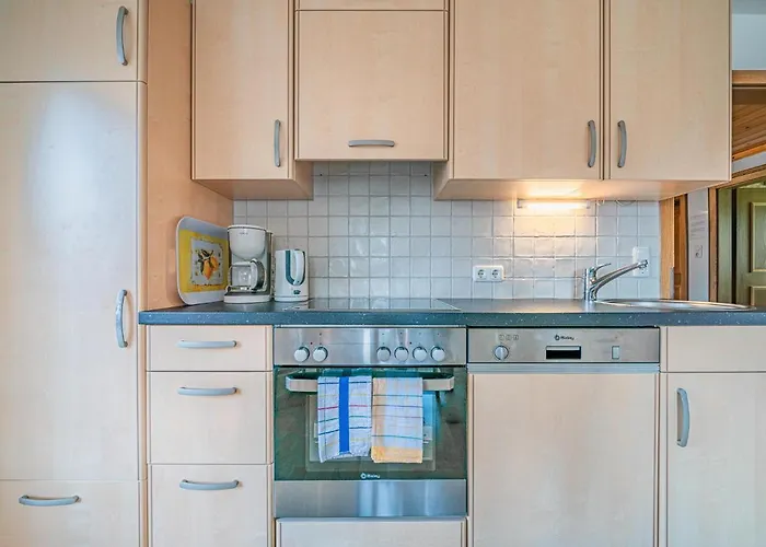 Josef 2 * وستندورف